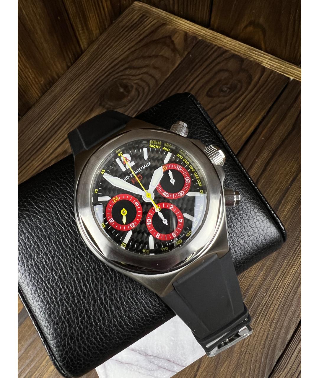 GIRARD PERREGAUX Черные часы, фото 3