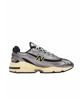 NEW BALANCE Низкие кроссовки / кеды