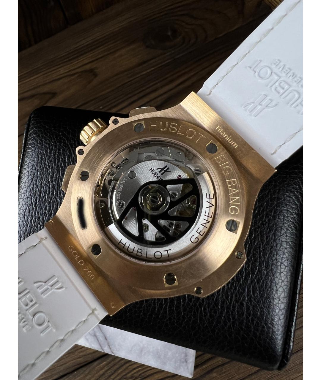 HUBLOT Белые часы из розового золота, фото 6