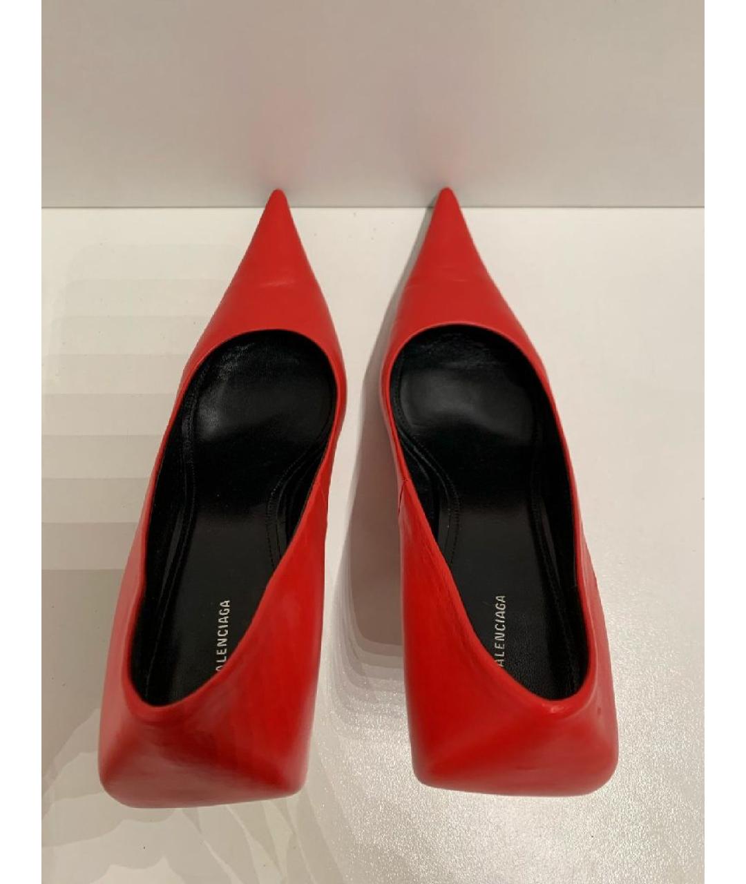 BALENCIAGA Красные кожаные туфли, фото 3