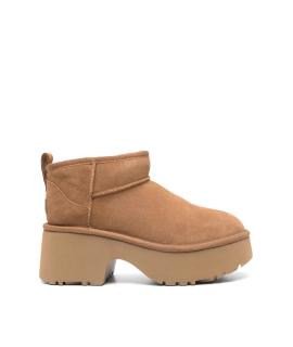UGG AUSTRALIA Ботинки