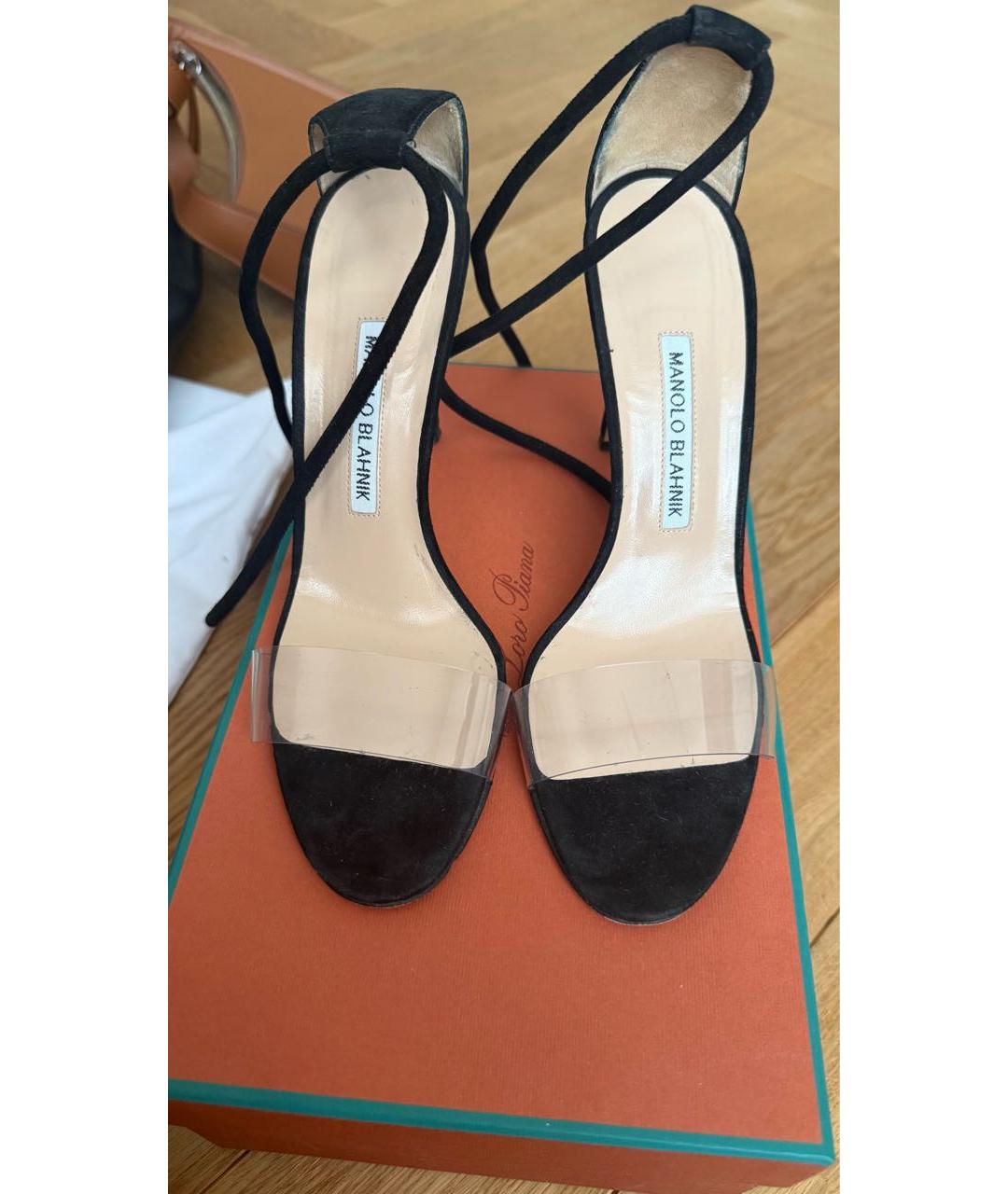 MANOLO BLAHNIK Черные замшевые босоножки, фото 2