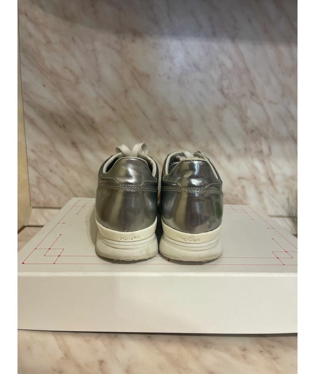HOGAN Серебряные кроссовки из лакированной кожи, фото 4