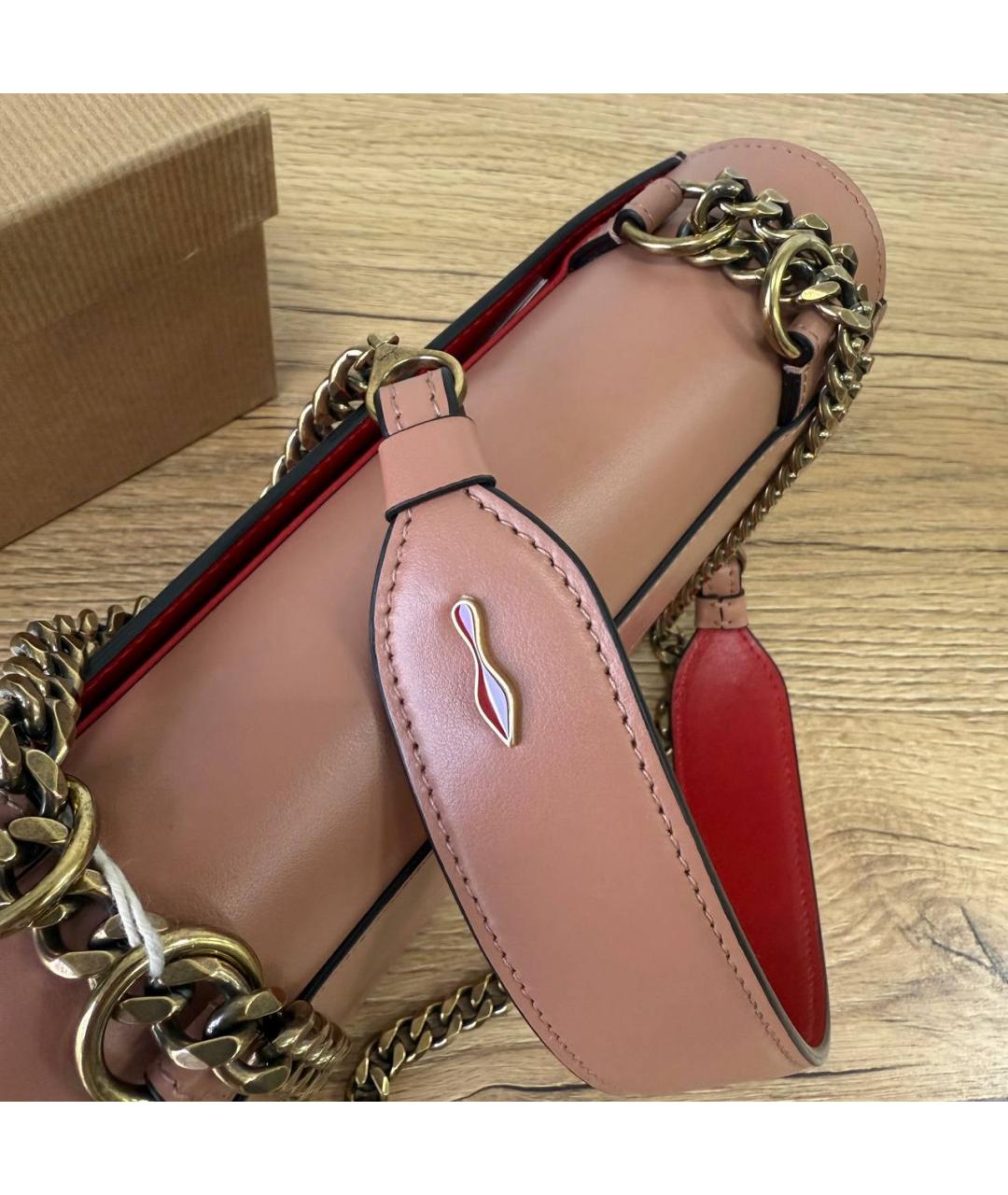 CHRISTIAN LOUBOUTIN Коралловая кожаная сумка через плечо, фото 4