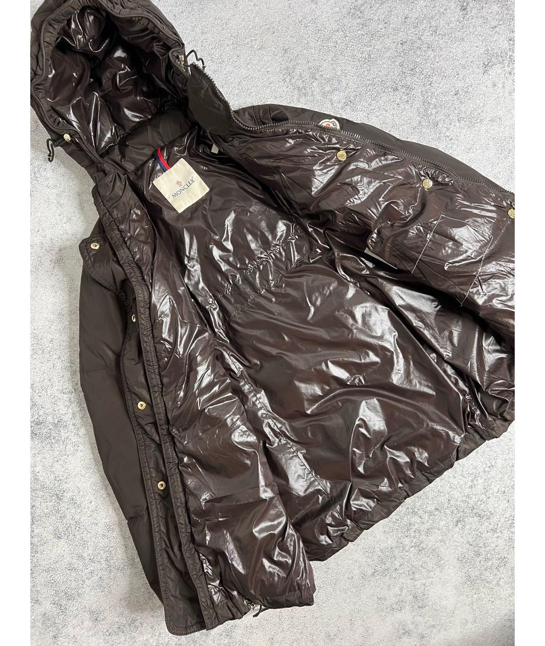 MONCLER Коричневый полиэстеровый пуховик, фото 4