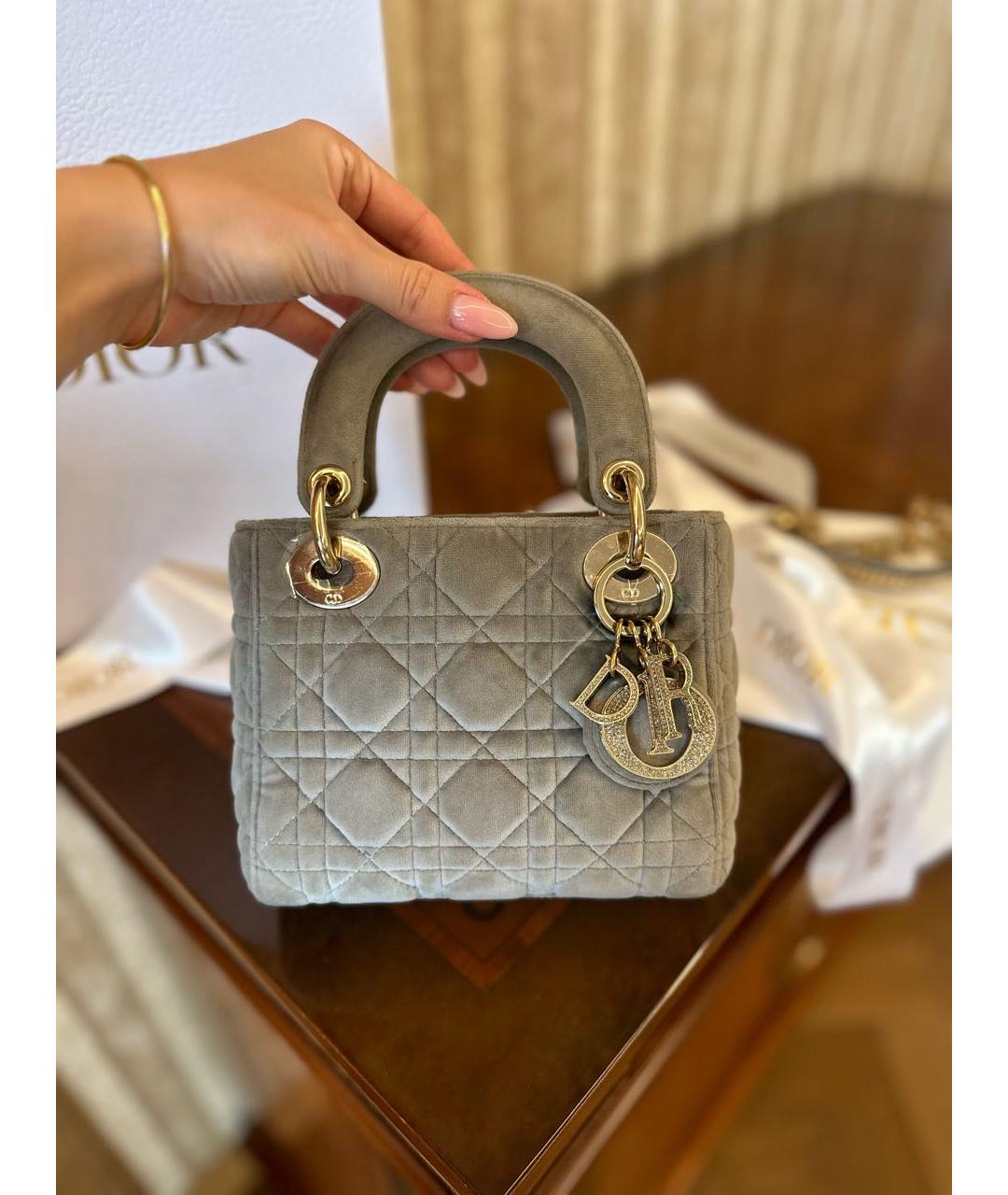 CHRISTIAN DIOR Серая бархатная сумка с короткими ручками, фото 5