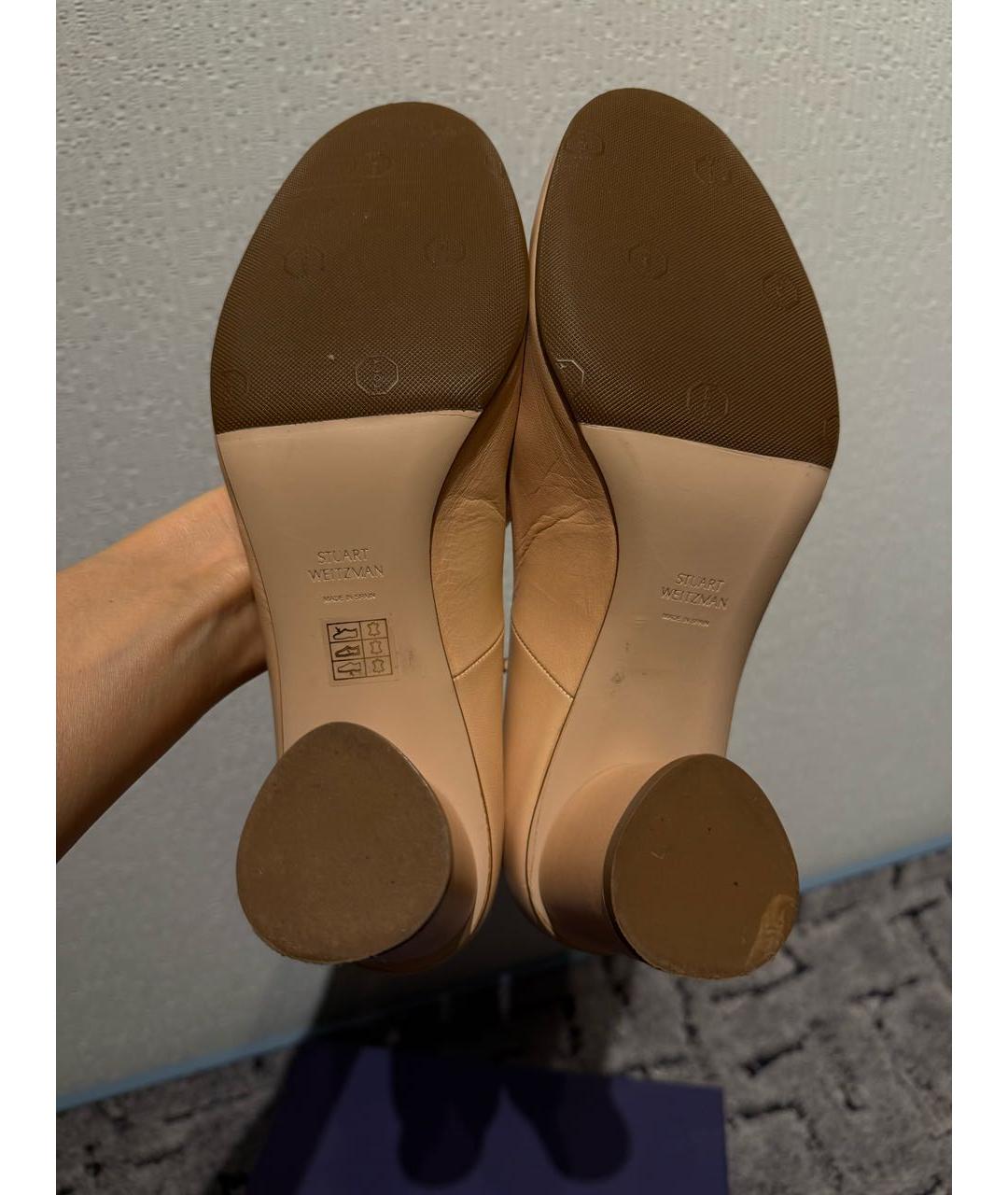 STUART WEITZMAN Бежевые кожаные туфли, фото 5