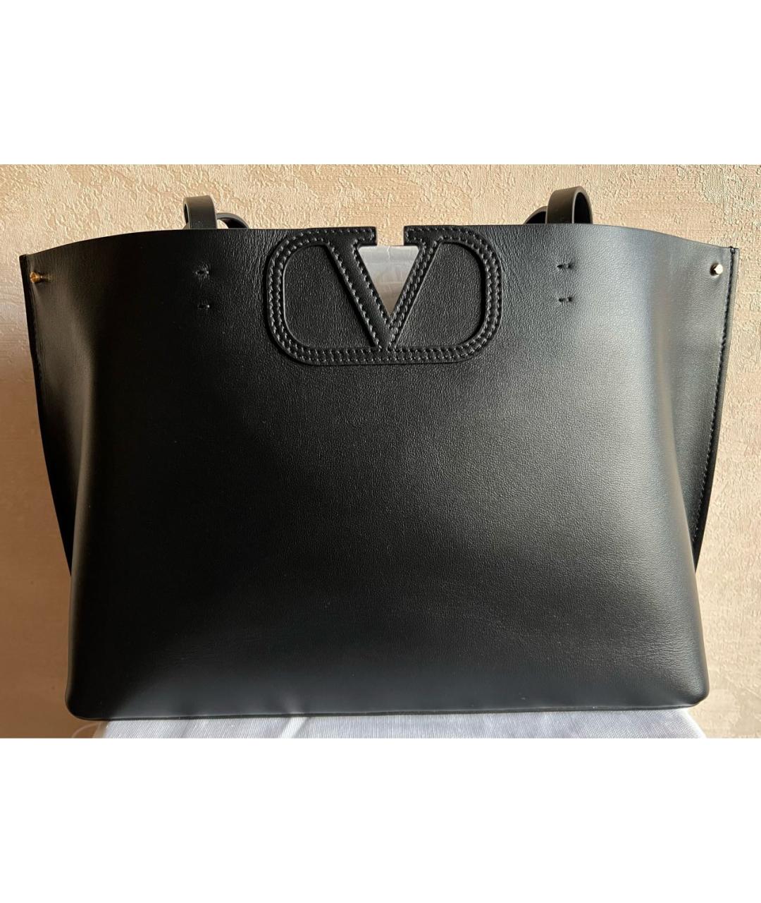 VALENTINO Черная кожаная сумка тоут, фото 4
