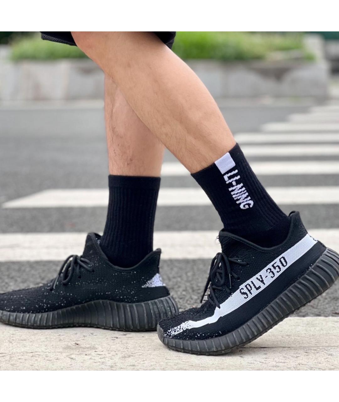 ADIDAS YEEZY Черные текстильные кроссовки, фото 4