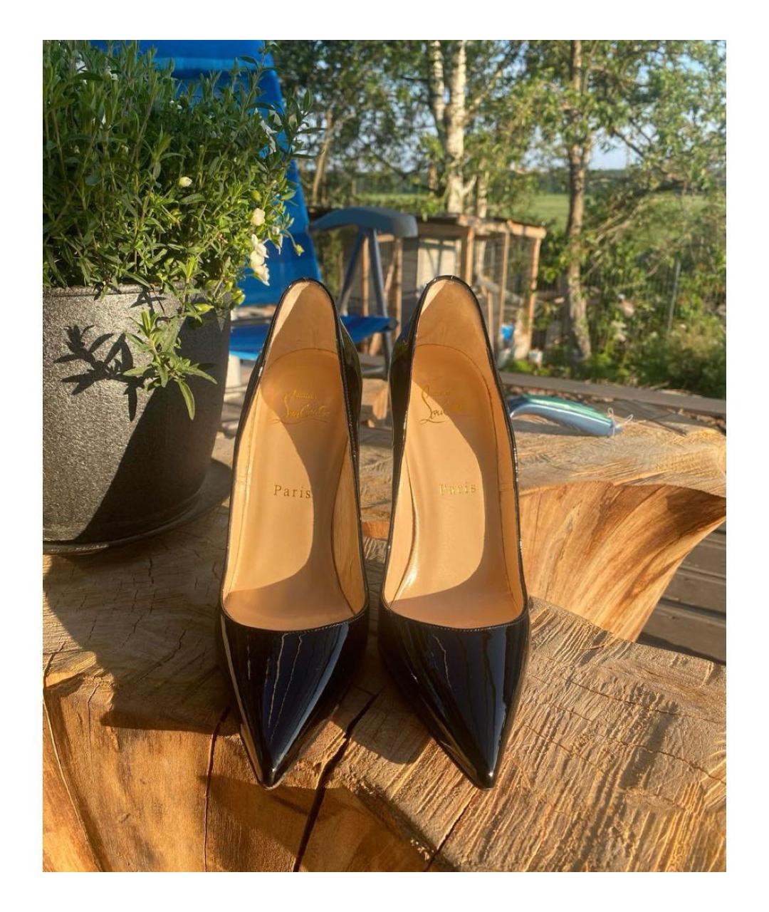 CHRISTIAN LOUBOUTIN Черные туфли из лакированной кожи, фото 2