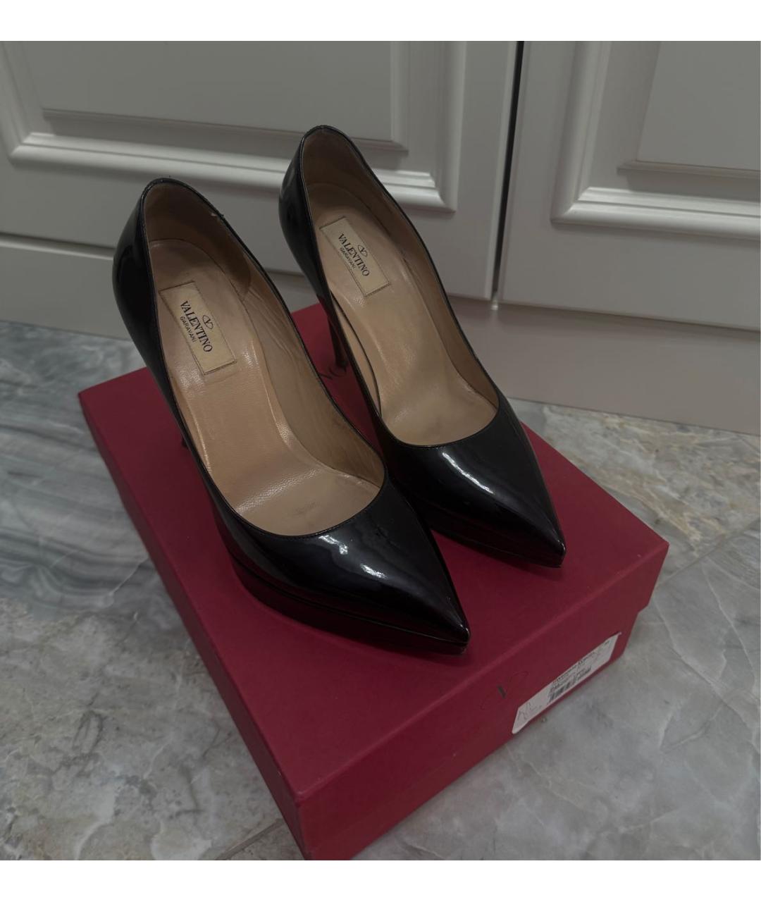 VALENTINO Черные туфли из лакированной кожи, фото 5