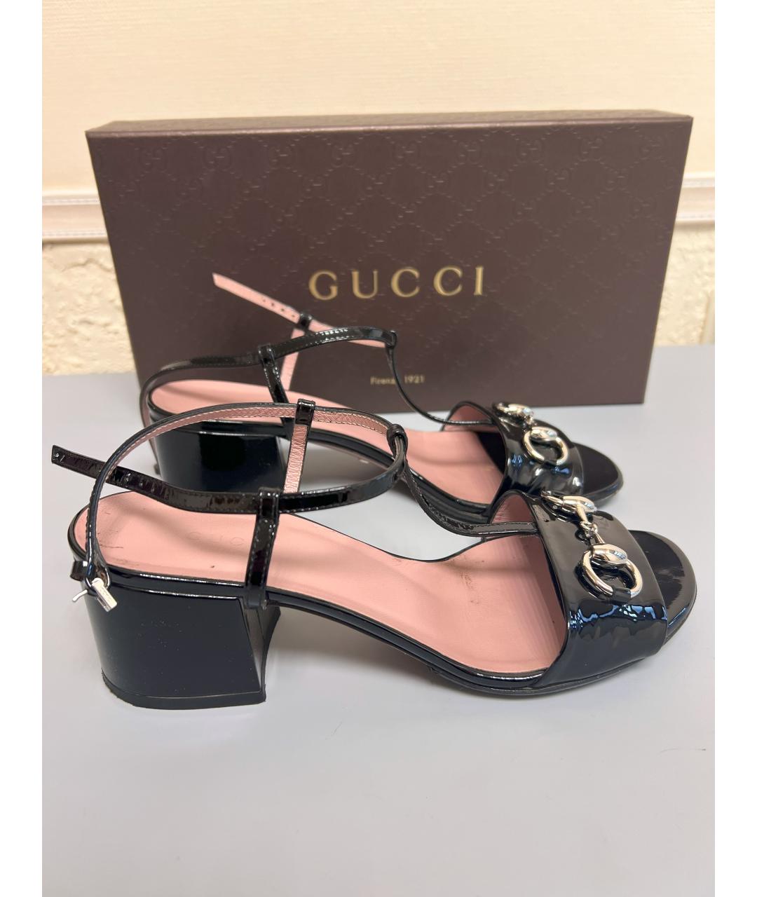 GUCCI Черные сандалии из лакированной кожи, фото 8
