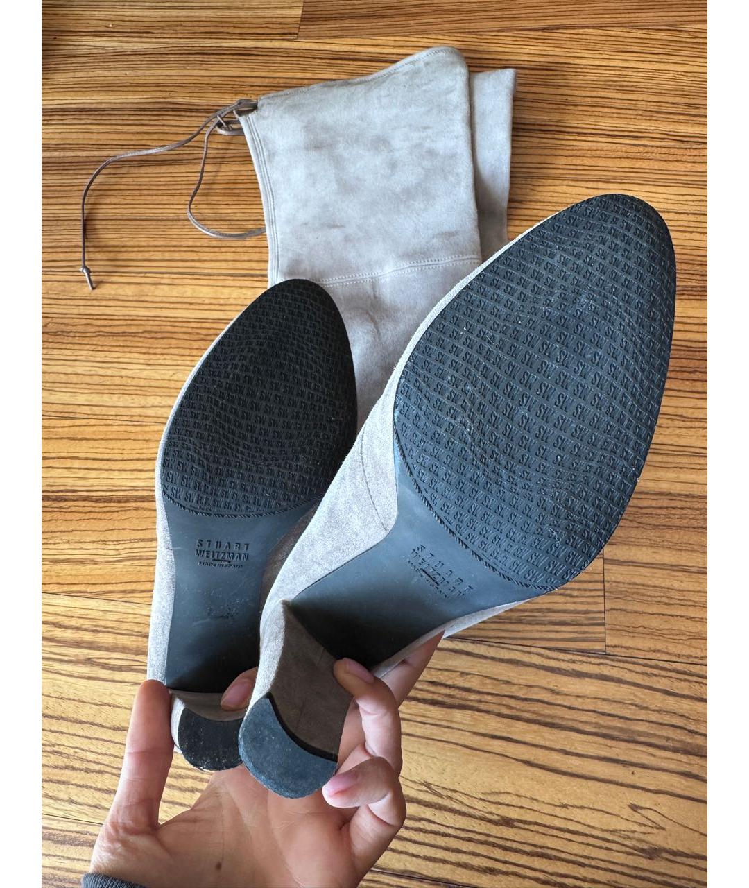 STUART WEITZMAN Серые замшевые ботфорты, фото 5