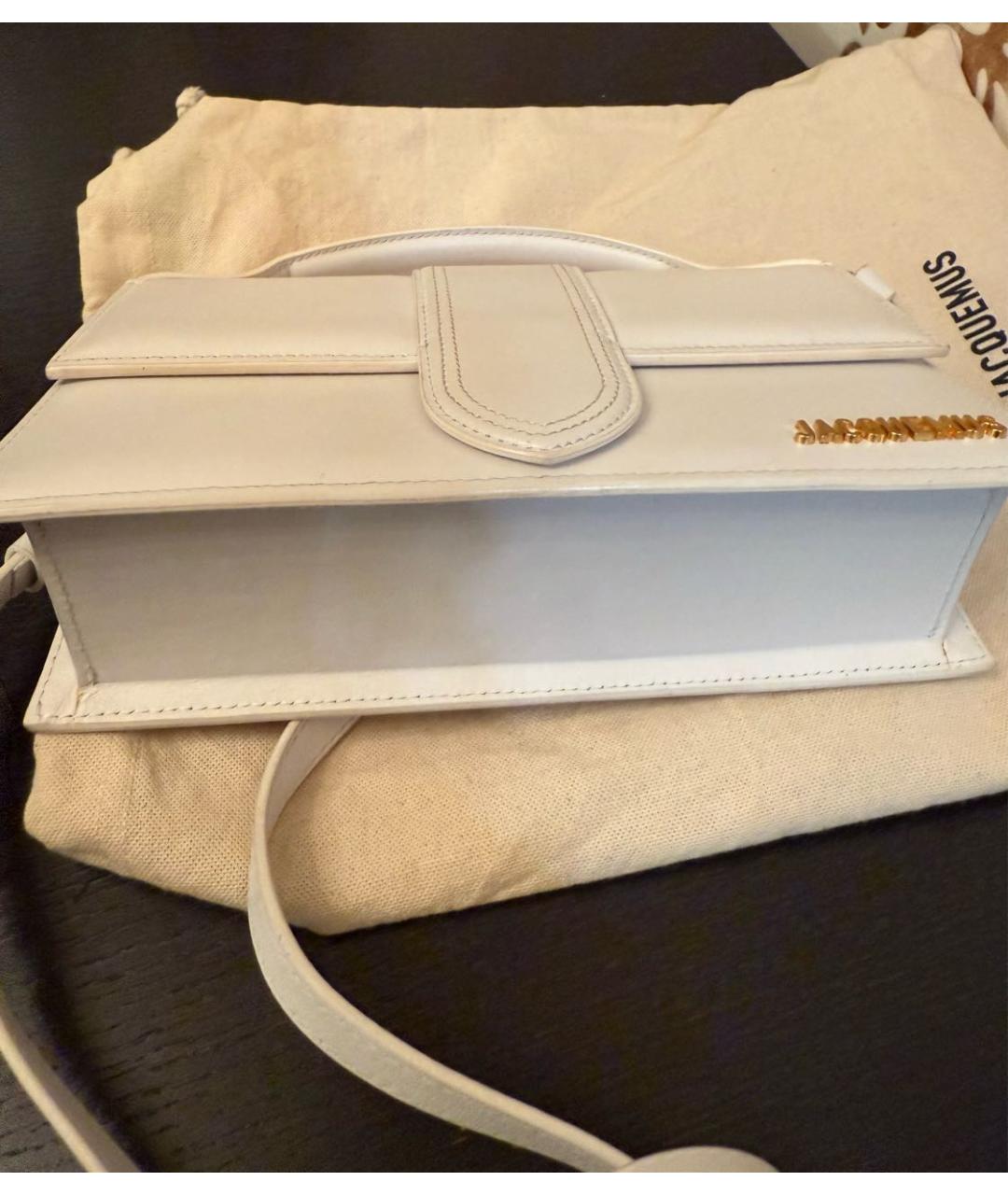 JACQUEMUS Белая кожаная сумка с короткими ручками, фото 5