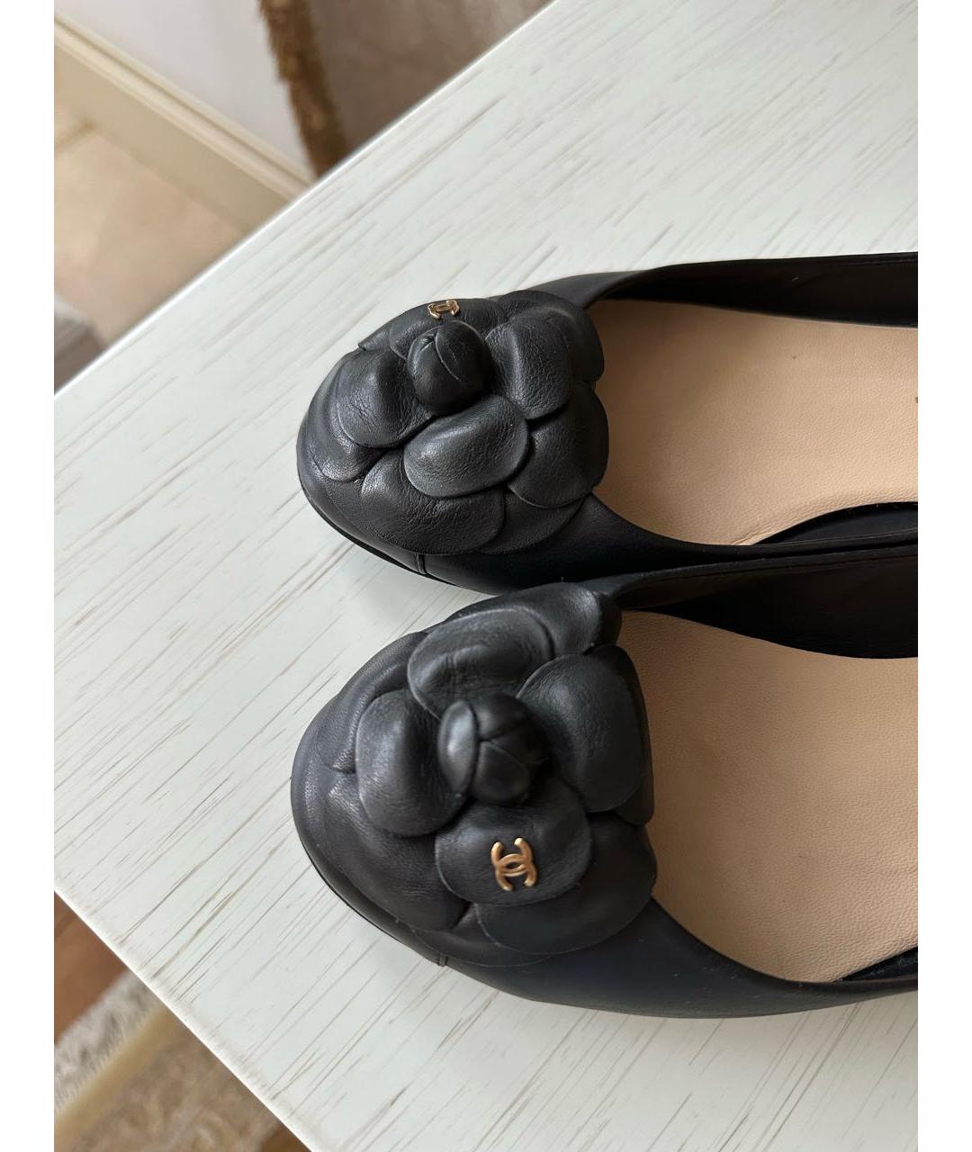 CHANEL Черные кожаные балетки, фото 4