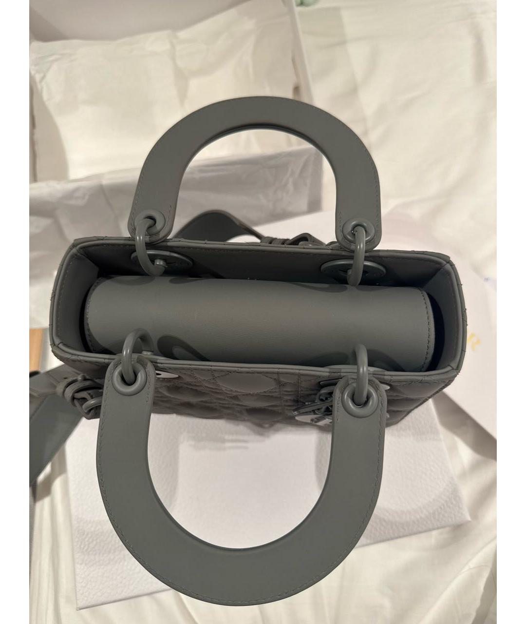 CHRISTIAN DIOR Серая кожаная сумка с короткими ручками, фото 5