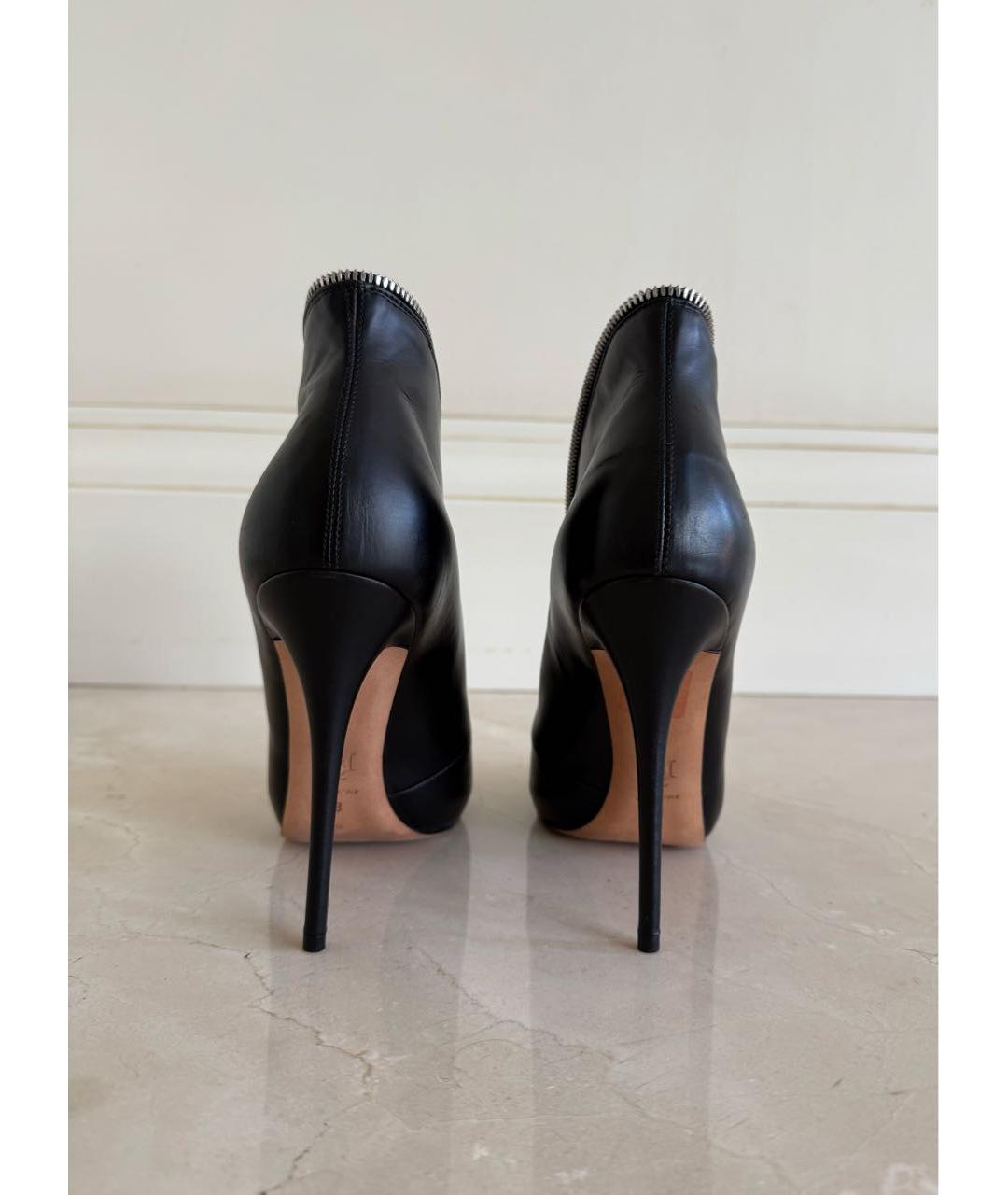 ALEXANDER MCQUEEN Черные кожаные ботильоны, фото 4