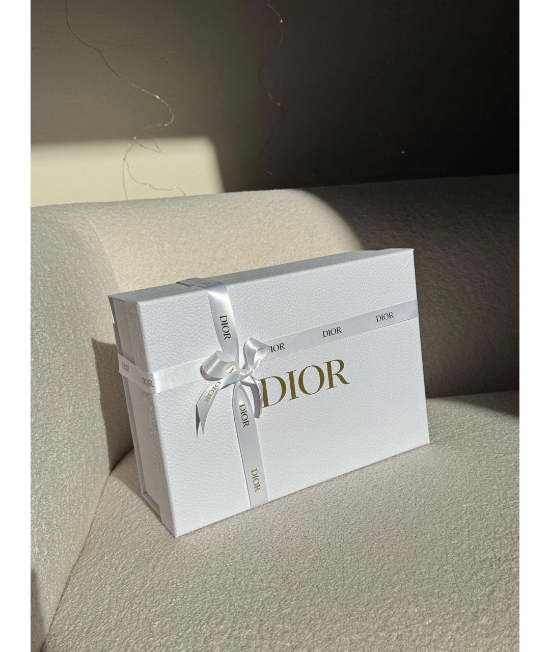 CHRISTIAN DIOR Книга, фото 2