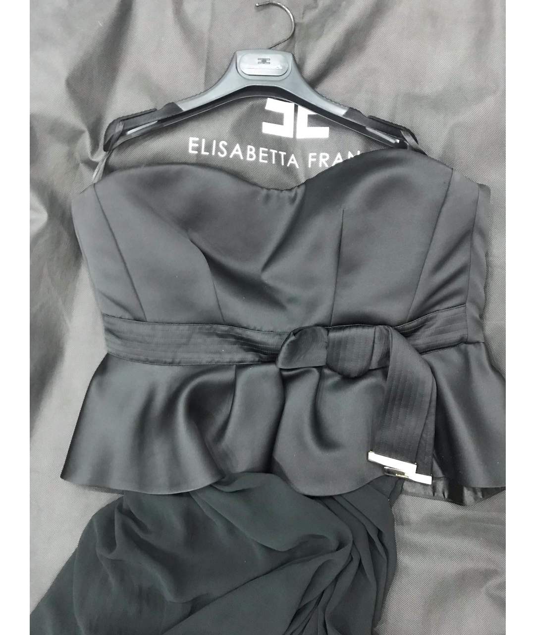 ELISABETTA FRANCHI Черное шелковое повседневное платье, фото 2