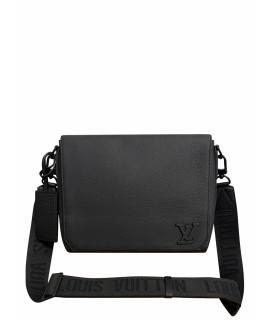 LOUIS VUITTON Сумка на плечо