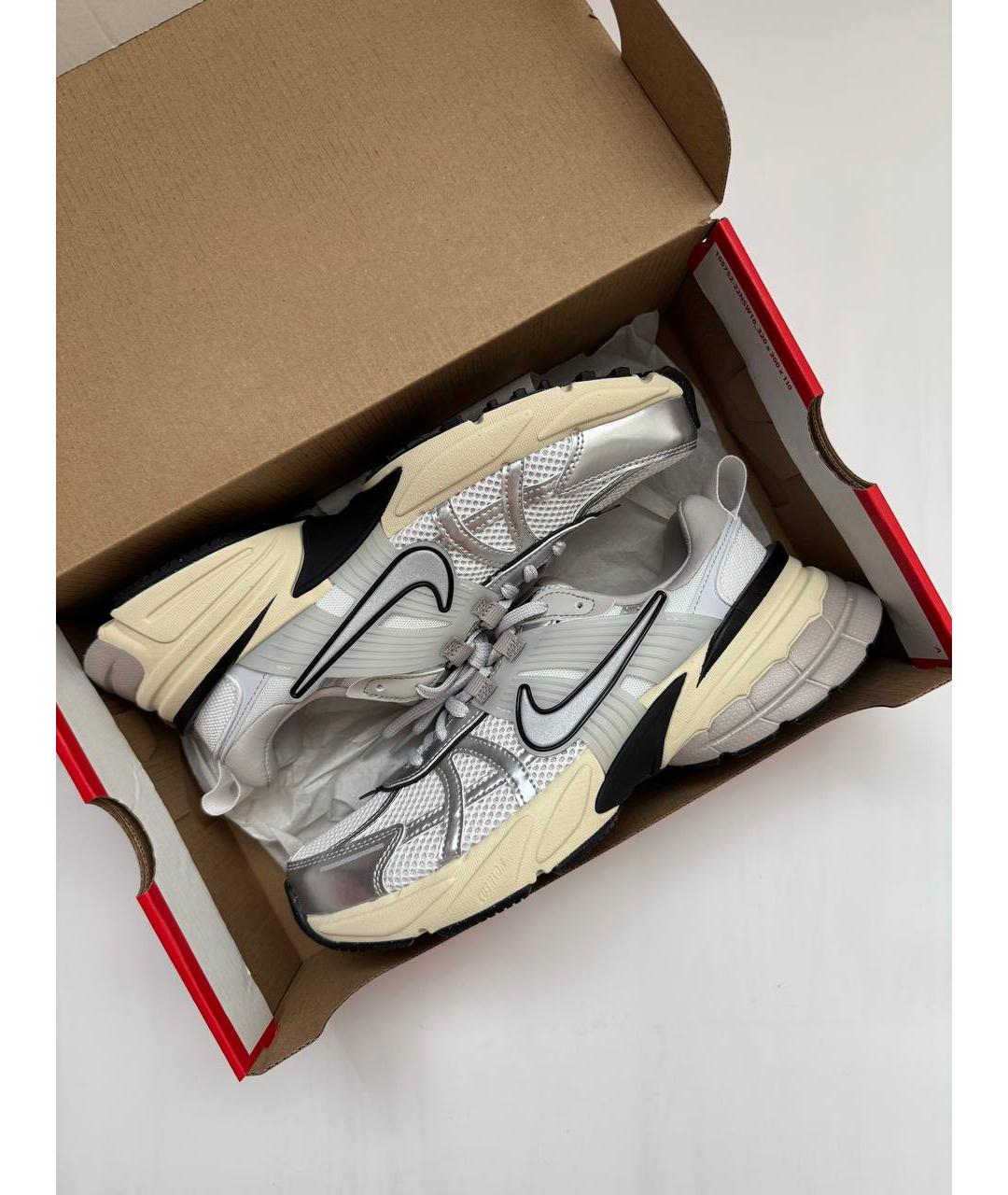 NIKE Белые кроссовки, фото 2