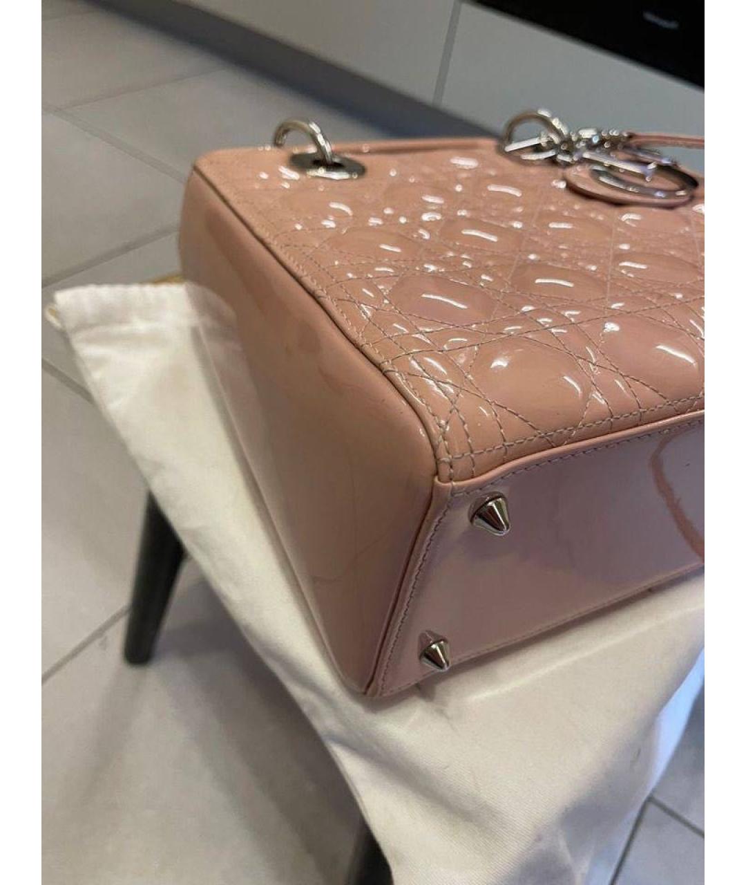CHRISTIAN DIOR Розовая сумка с короткими ручками из лакированной кожи, фото 6