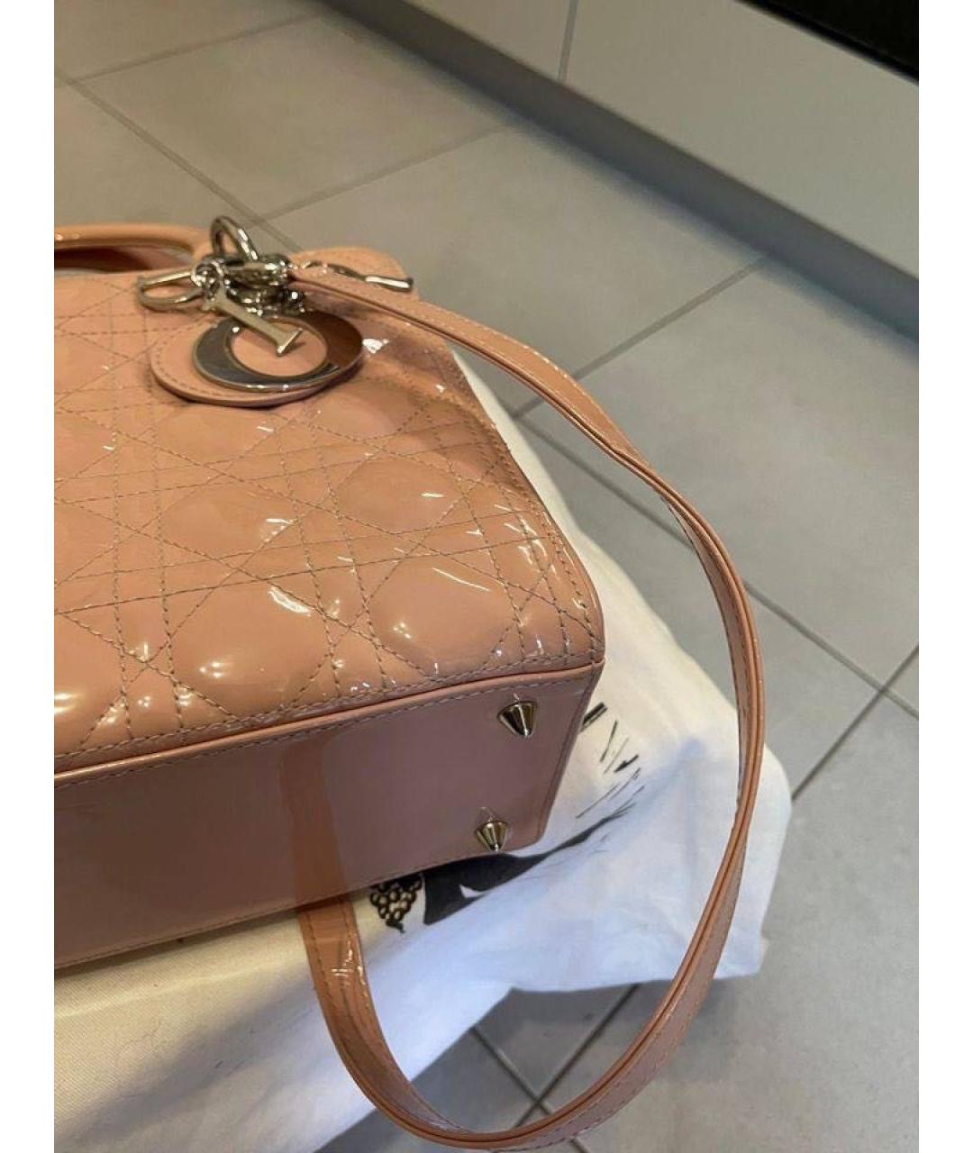 CHRISTIAN DIOR Розовая сумка с короткими ручками из лакированной кожи, фото 5