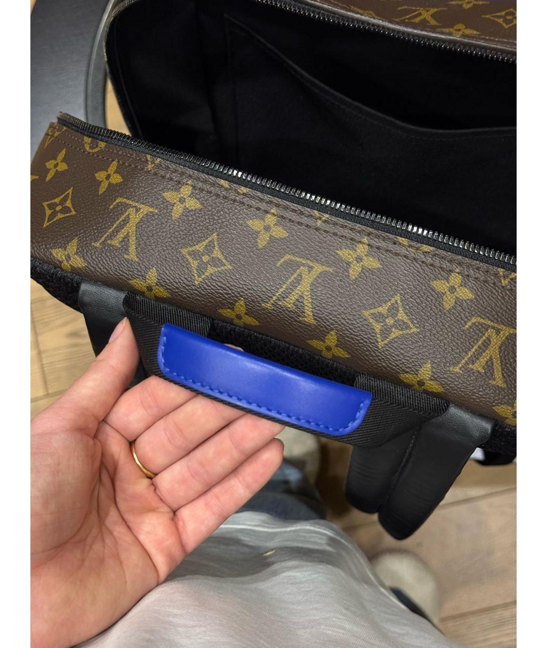 LOUIS VUITTON Синий кожаный рюкзак, фото 6