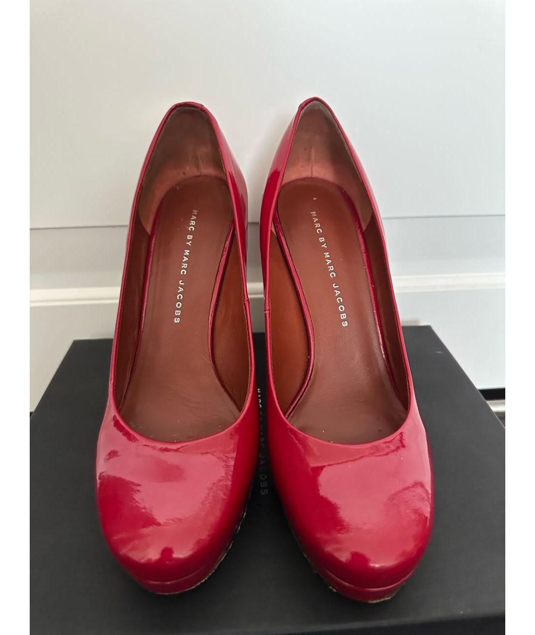 MARC BY MARC JACOBS Красные туфли из лакированной кожи, фото 2
