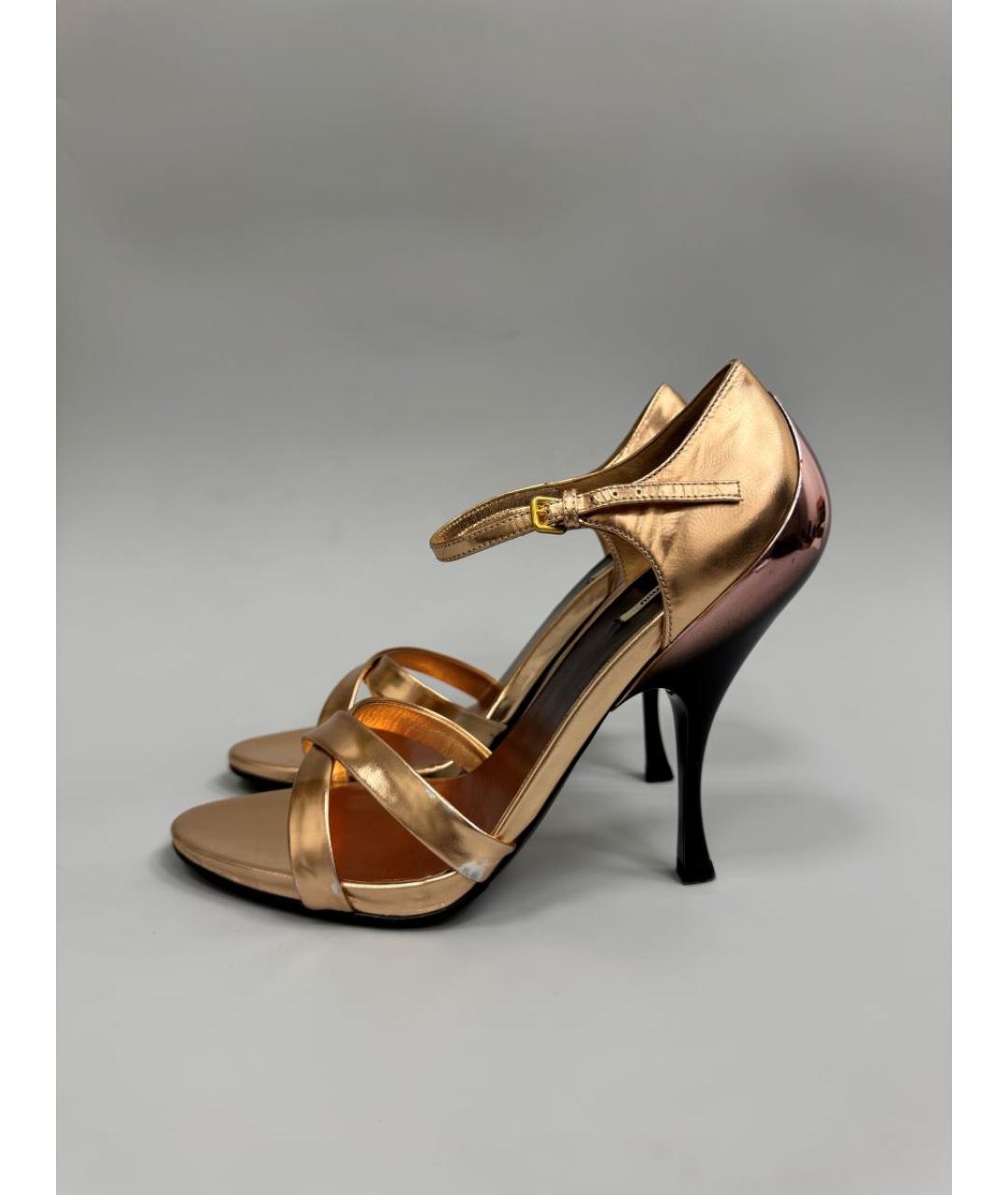 MIU MIU Кожаные босоножки, фото 4