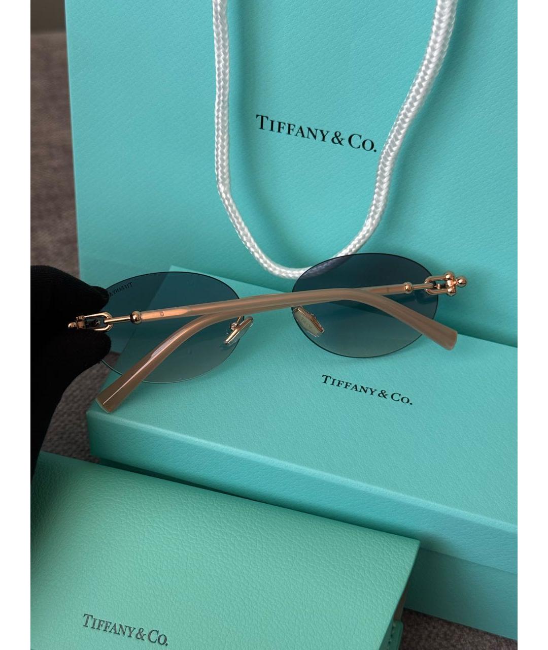 TIFFANY&CO Голубые пластиковые солнцезащитные очки, фото 3