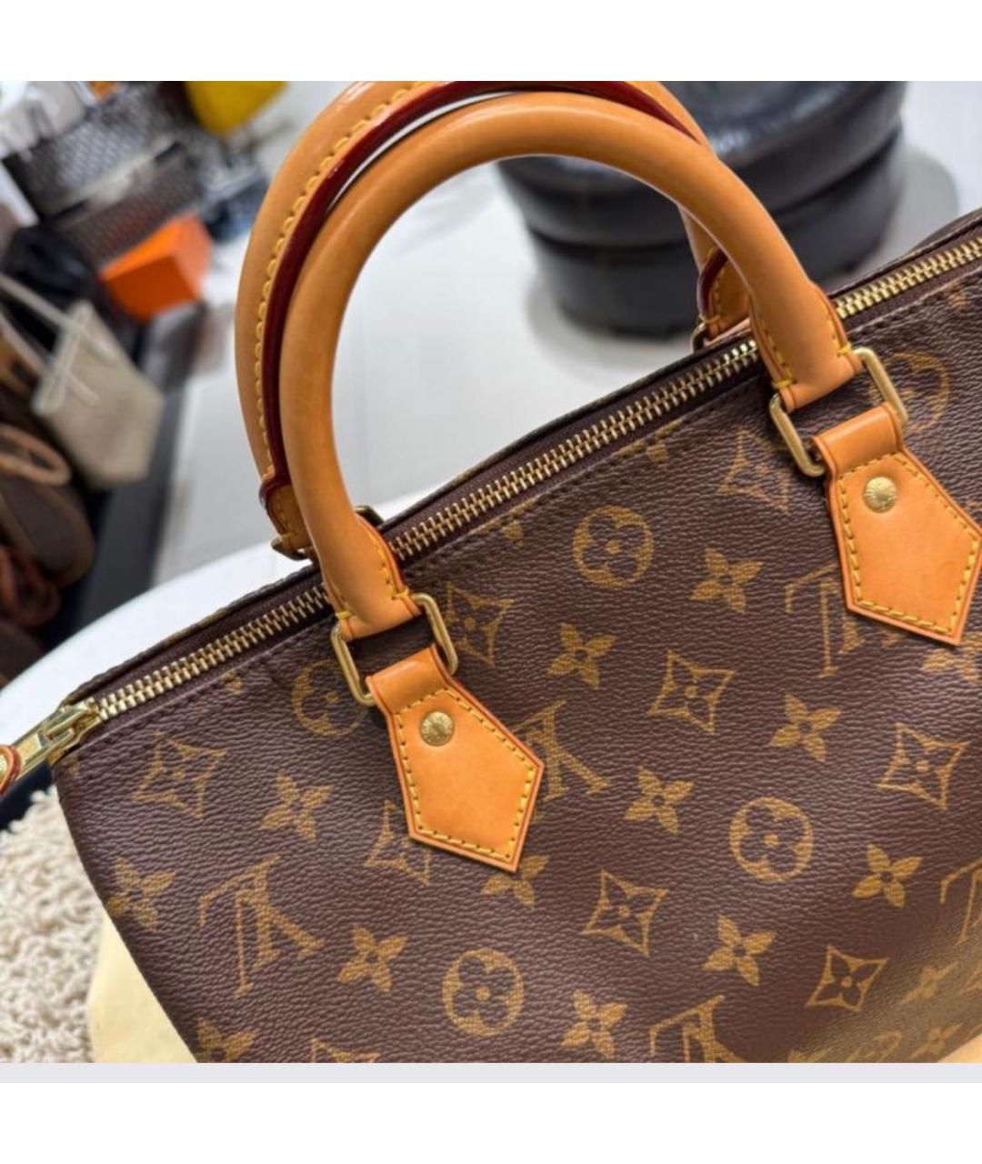 LOUIS VUITTON Коричневая сумка с короткими ручками, фото 3