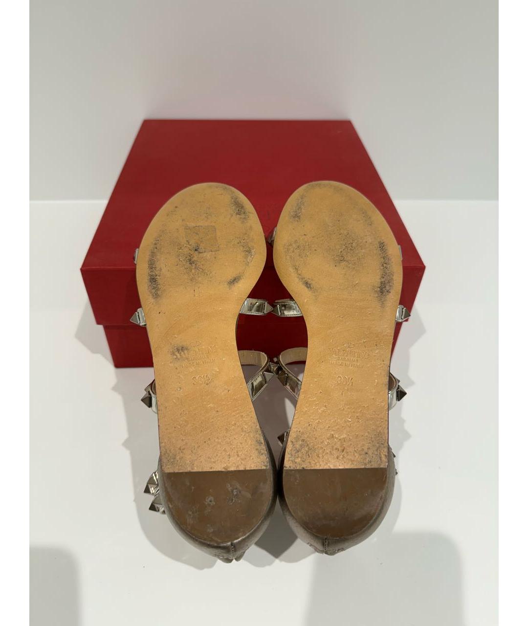 VALENTINO Бежевые кожаные босоножки, фото 5