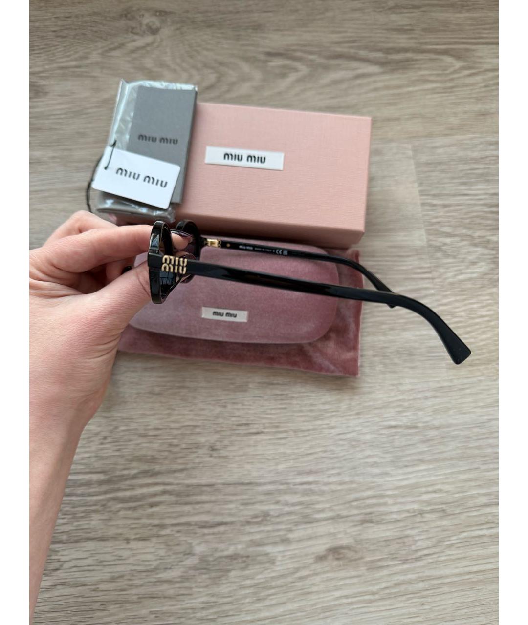 MIU MIU Черные пластиковые солнцезащитные очки, фото 6