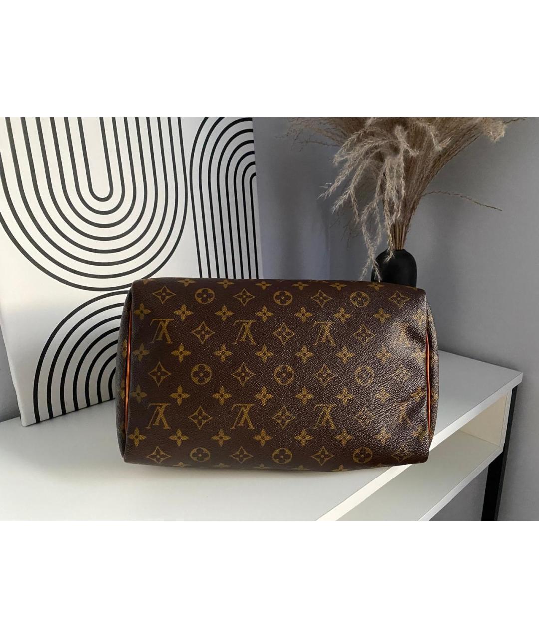 LOUIS VUITTON Коричневая сумка с короткими ручками, фото 2