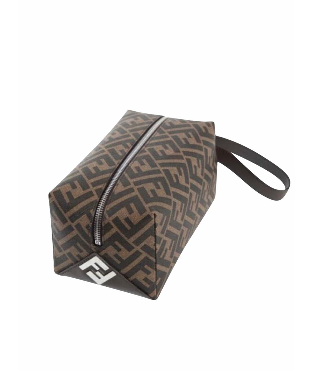 FENDI Коричневая кожаная косметичка, фото 1