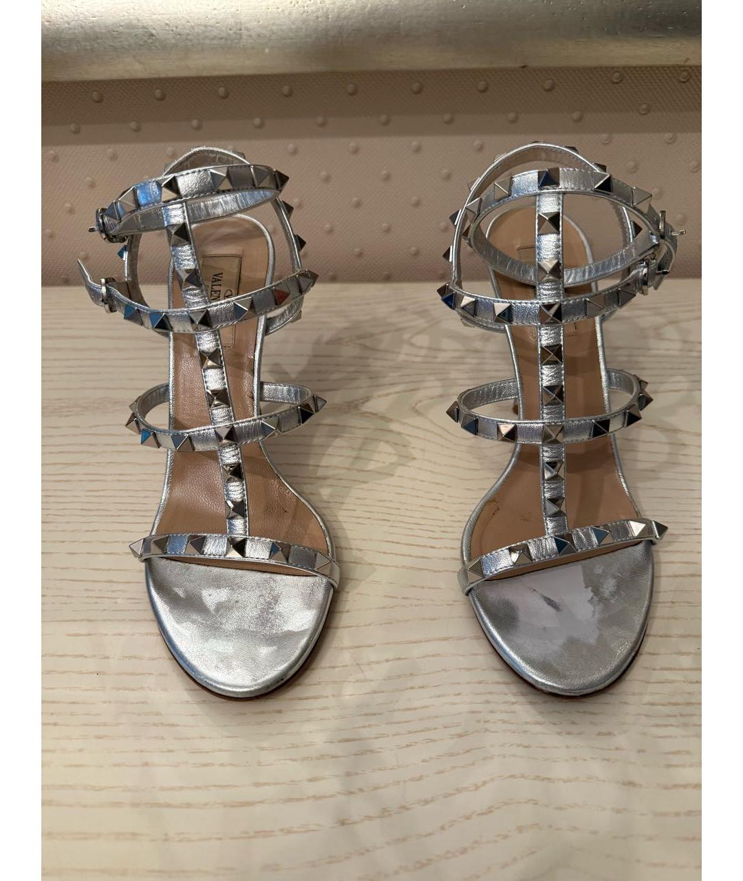 VALENTINO Серебряные кожаные босоножки, фото 2