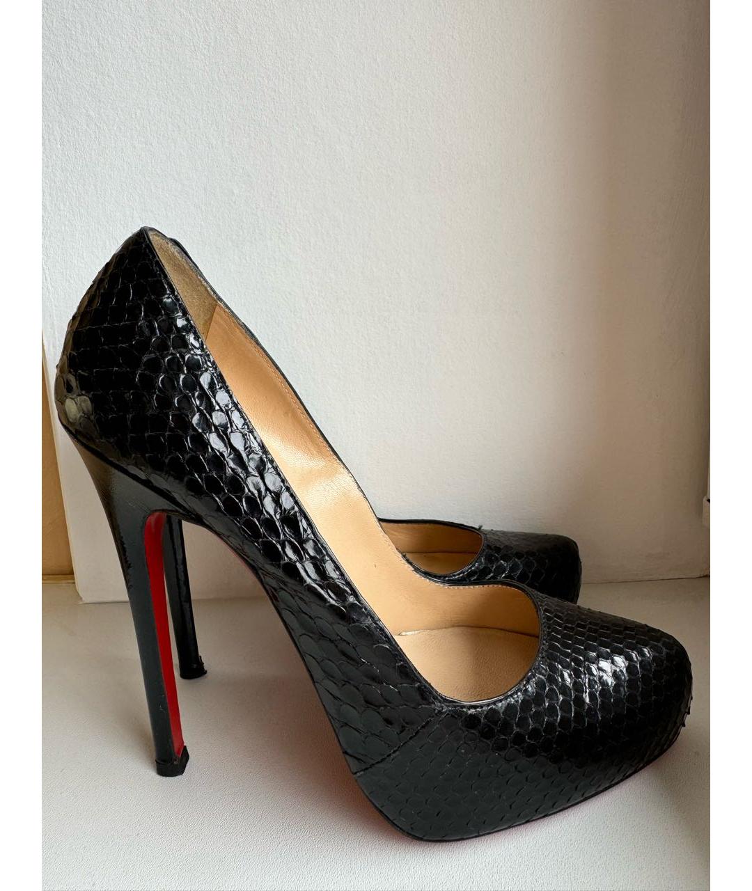 CHRISTIAN LOUBOUTIN Черные туфли из экзотической кожи, фото 5