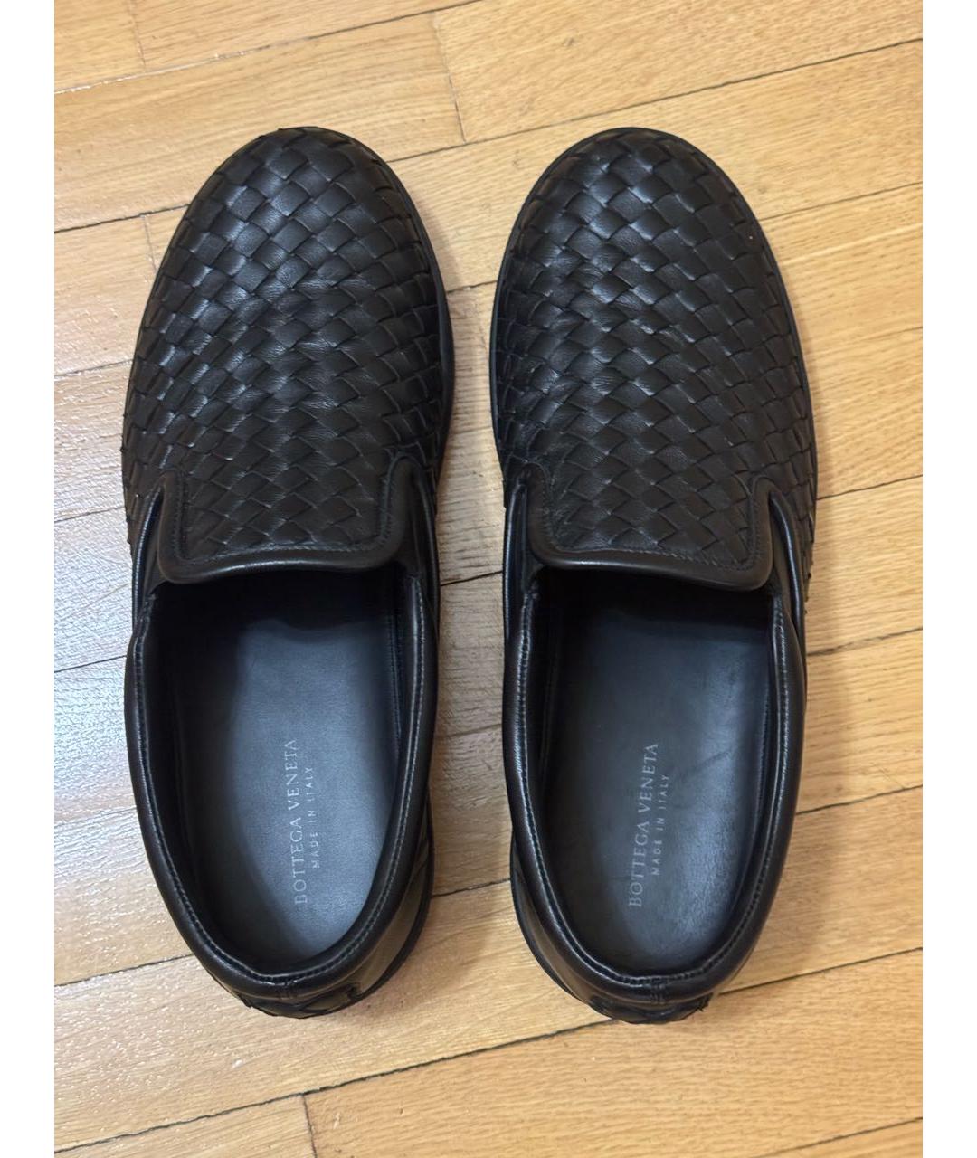 BOTTEGA VENETA Черные кожаные слипоны, фото 2