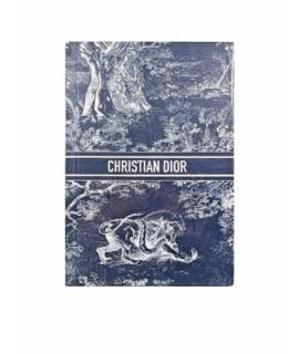 CHRISTIAN DIOR Книга