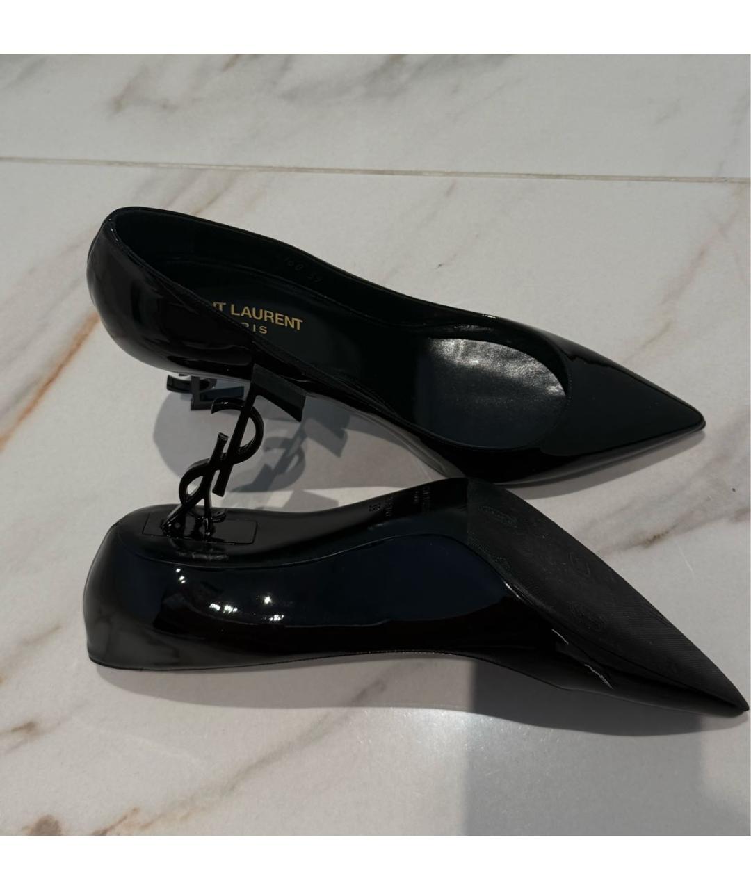 SAINT LAURENT Черные туфли из лакированной кожи, фото 2