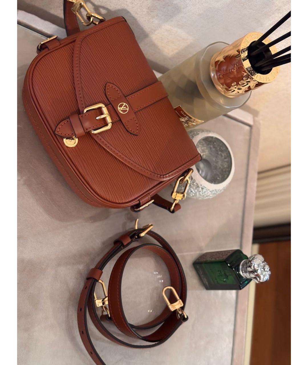LOUIS VUITTON Коричневая кожаная сумка через плечо, фото 6