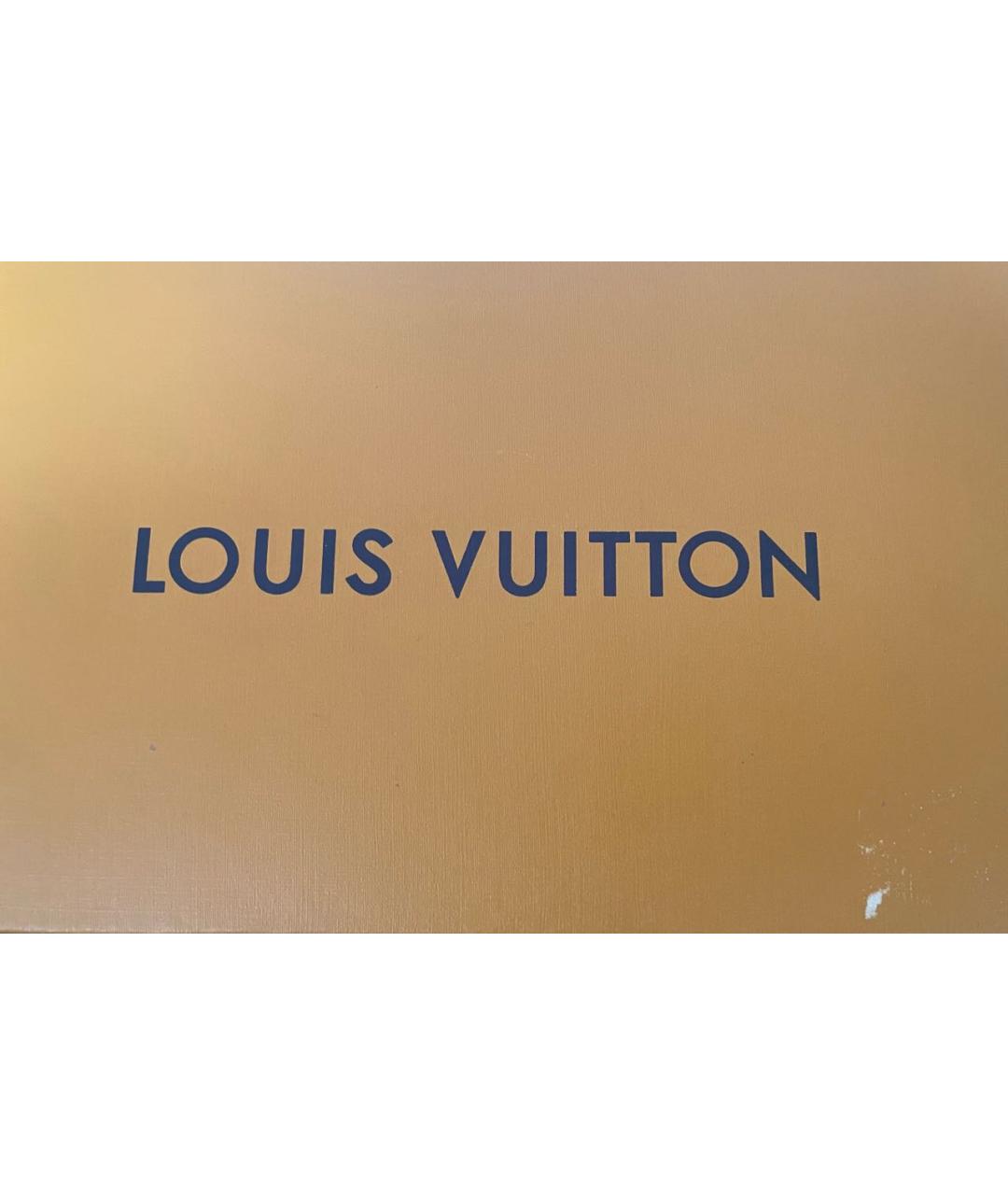 LOUIS VUITTON Бежевая кожаная косметичка, фото 5