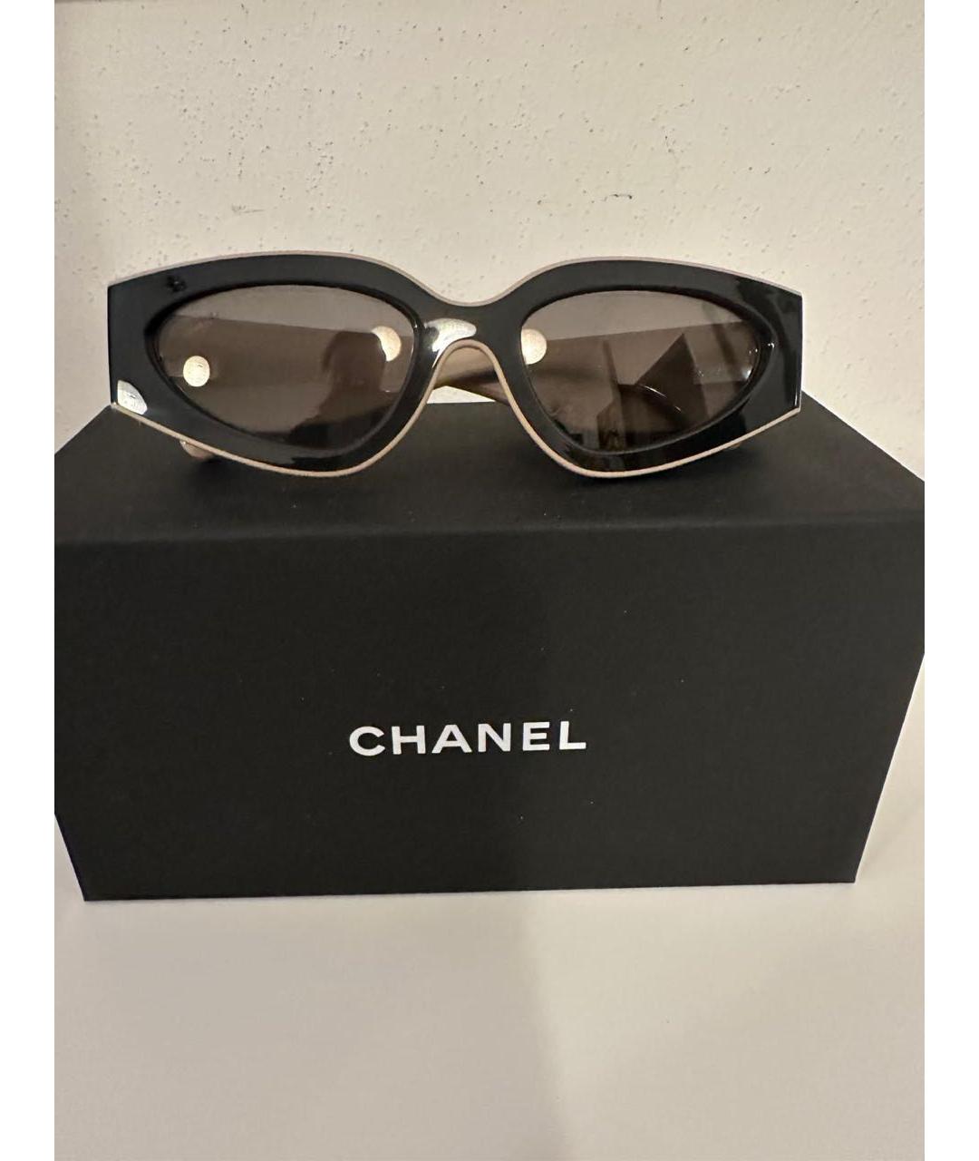 CHANEL Черные пластиковые солнцезащитные очки, фото 2