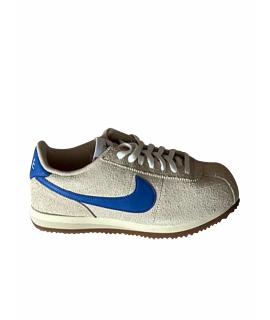 NIKE Кроссовки