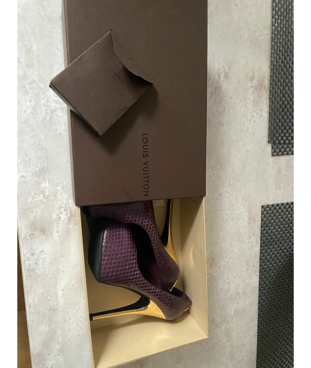LOUIS VUITTON PRE-OWNED Фиолетовые кожаные туфли, фото 5