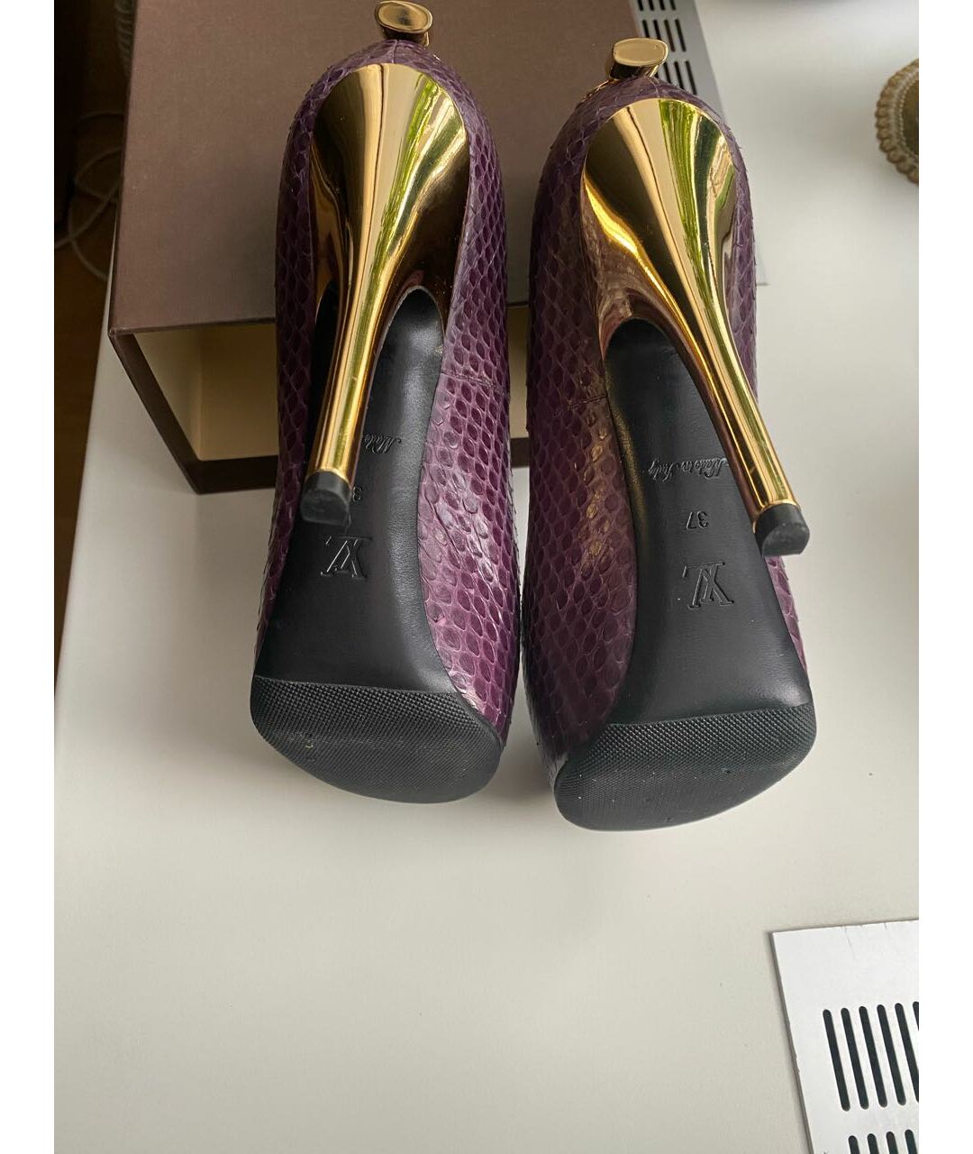 LOUIS VUITTON PRE-OWNED Фиолетовые кожаные туфли, фото 6