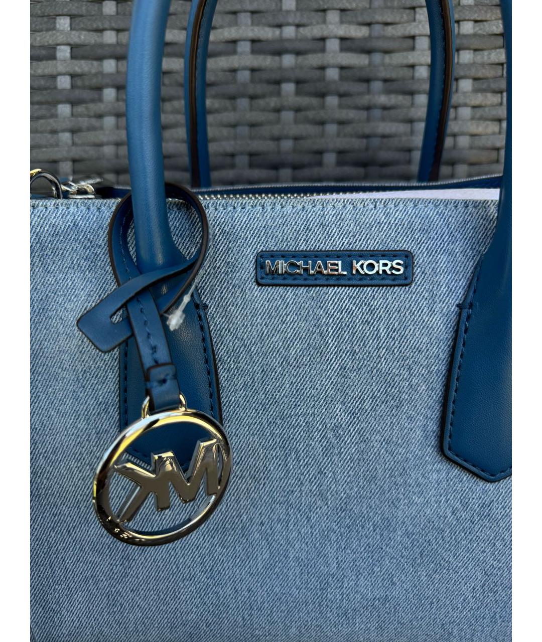 MICHAEL KORS Синяя тканевая сумка с короткими ручками, фото 3