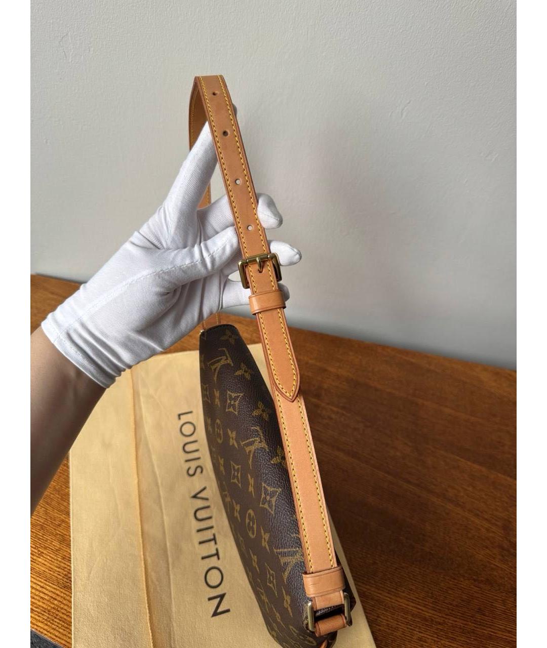 LOUIS VUITTON Коричневая сумка через плечо, фото 7