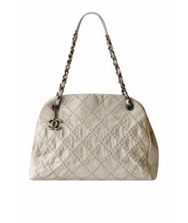 CHANEL Сумка с короткими ручками